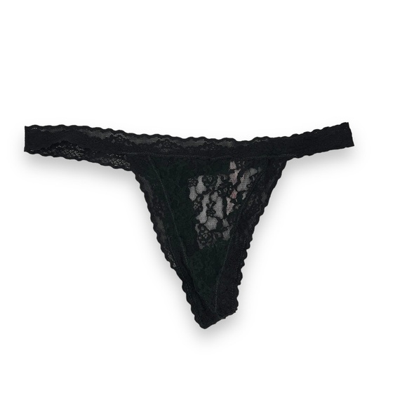 Victorias Secret Set Of Two Lace Panties Thong Cheeky Heart Print Lingerie  Med - Picture 6 of 14